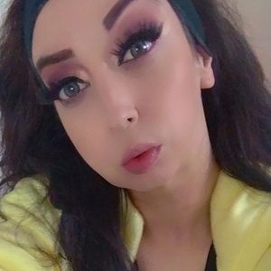 Meet your Posher, Nicoya